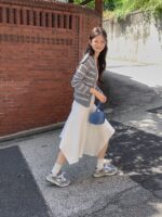 [Premium] Multi-Striped V-Neck Cardigan - Image 3