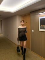 [PREMIUM] Shirred Chiffon Off shoulder Top - Image 3