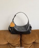 Bucks and Leather Double Pockets Shoulder Bag - Image 8