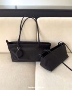 Bucks and Leather Serene Tote Bag (Size M) - Image 15