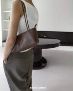 Bucks and Leather Serene Tote Bag (Size S) - Image 11