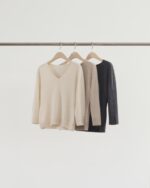 [Premium] OUNCE Luette Raccoon Cashmere V Knit - Image 3