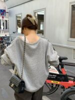 [Premium] OUNCE Wool V-Neck Sweatshirt - Image 5