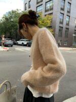 [Premium] OUNCE Blanc Mohair Round Knit - Image 5