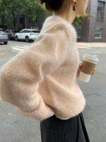 [Premium] OUNCE Blanc Mohair Round Knit - Image 12